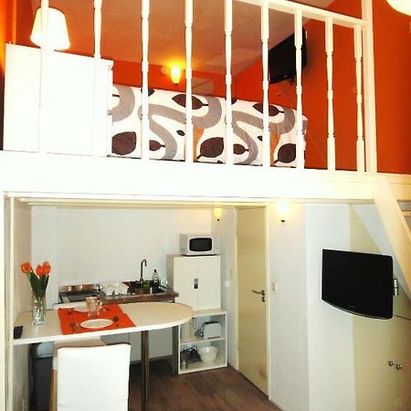 Orange Suite Studio アムステルダム 部屋 写真