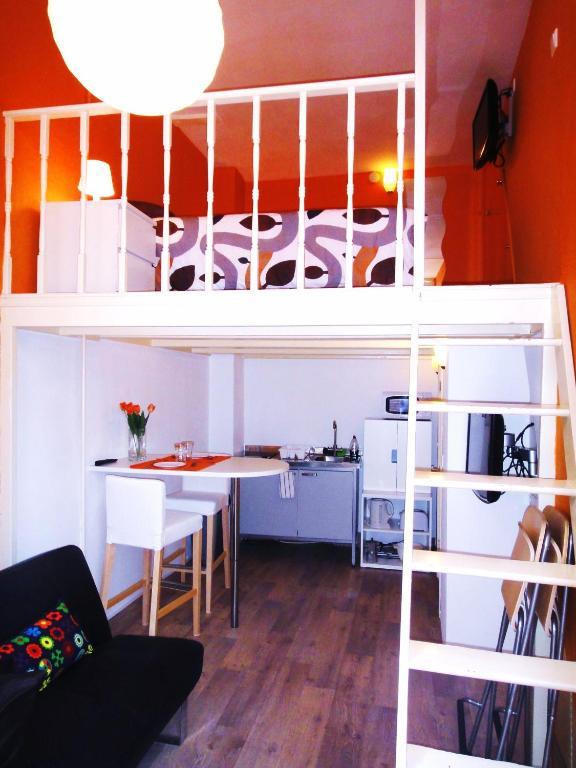 Orange Suite Studio アムステルダム 部屋 写真